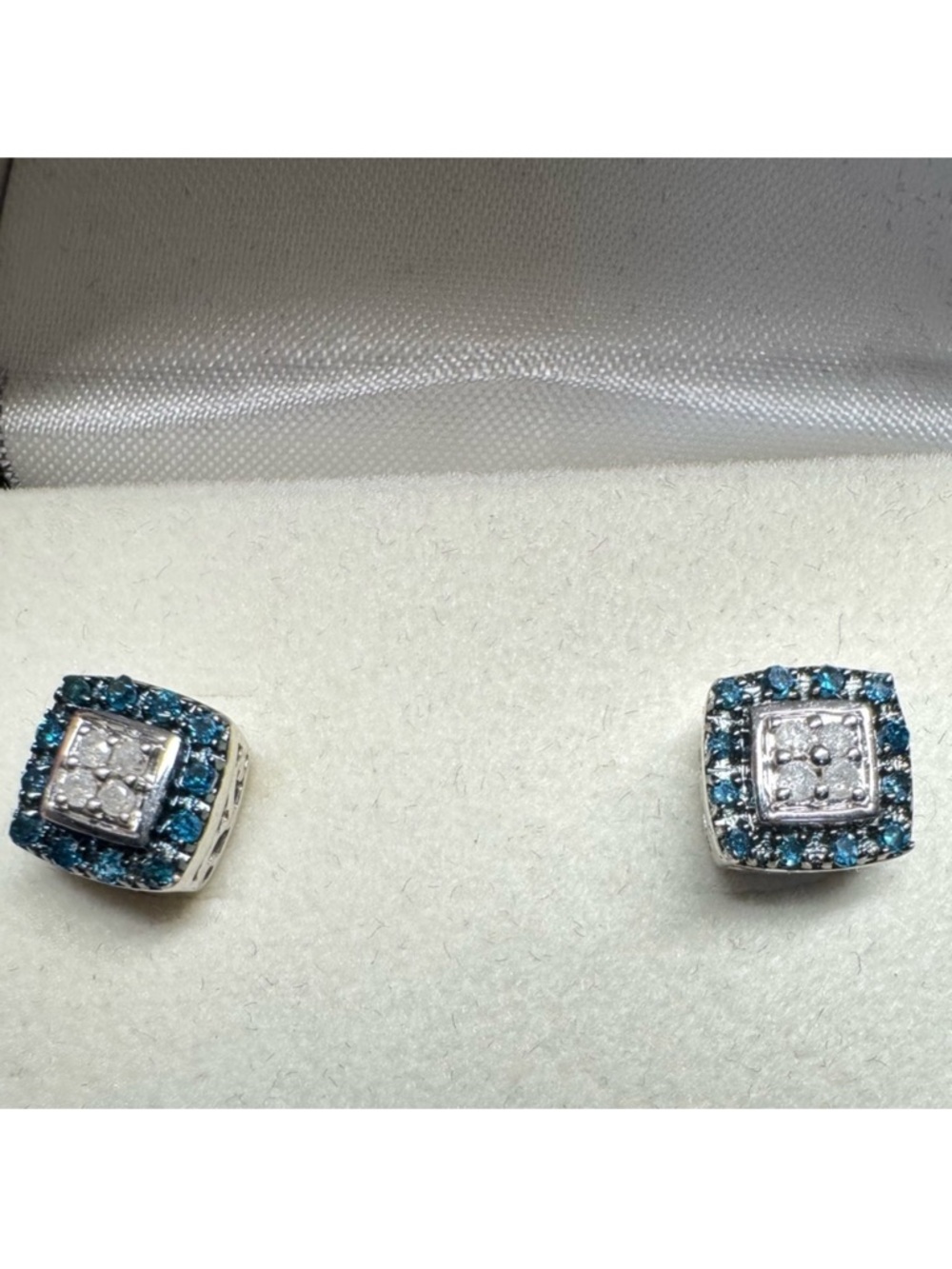 925 Blue & White Diamond Stud Earrings